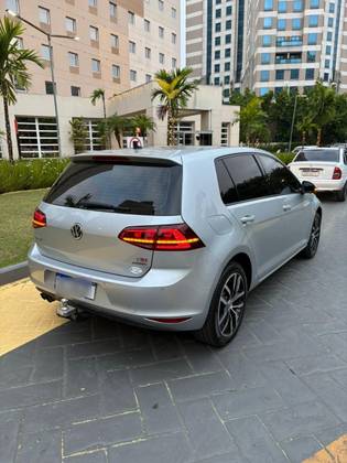 VOLKSWAGEN GOLF 1.4 TSI HIGHLINE 16V GASOLINA 4P AUTOMÁTICO